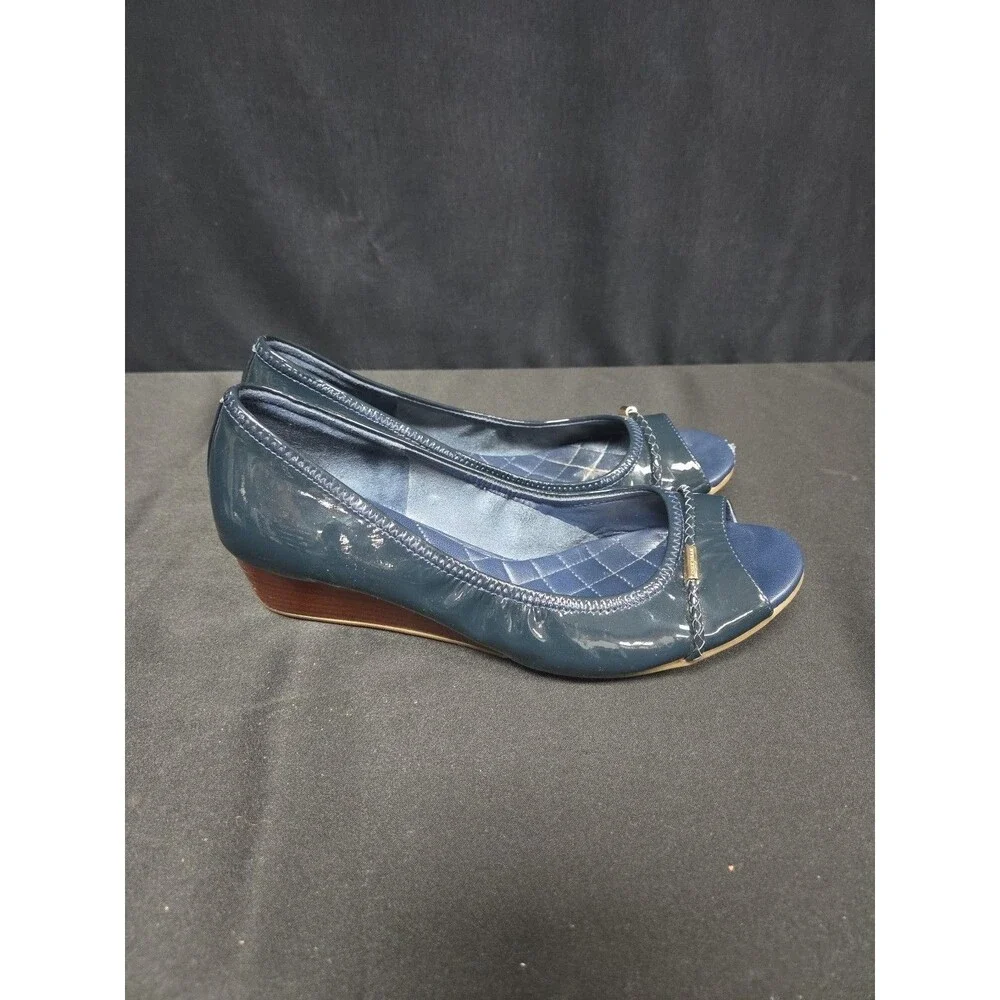 Cole Haan Tali Peep Toe Wedge Navy Patent Leather Bow Quilted Grand OS Size 7.5